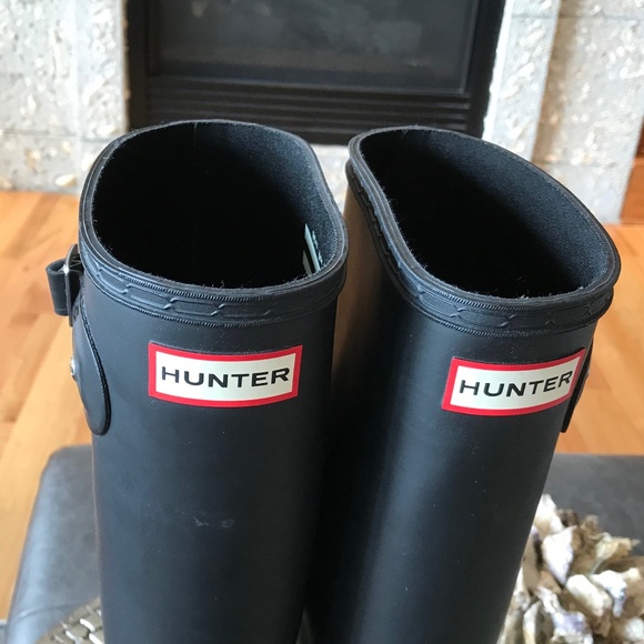 HUNTER ORIGINAL TALL MATTE BLACK RAIN BOOTS WITH LINER - Picture 10 of 15